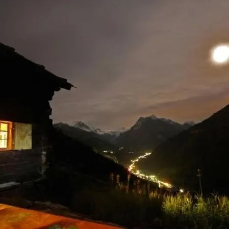 Chalet Adlernest Maiensass Uber Semesterbostad *